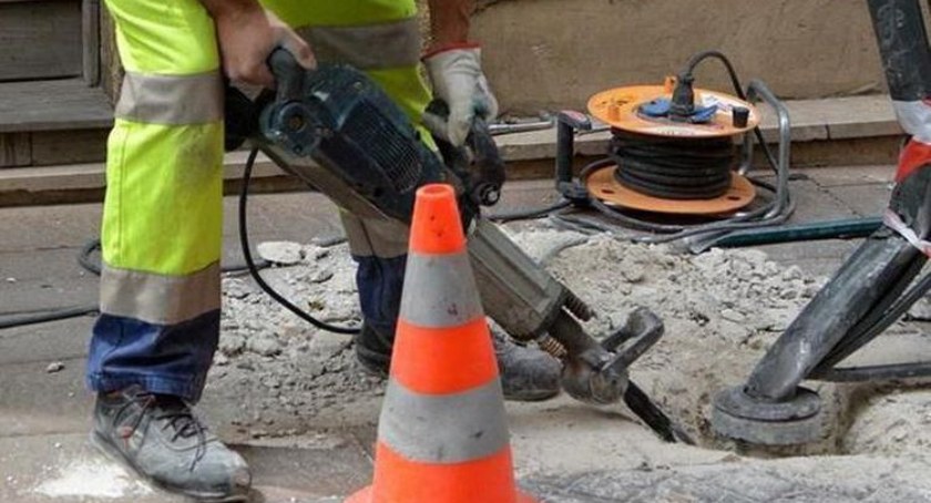 Pod Toruniem pękła rura. Mieszkańcy bez dostępu do wody