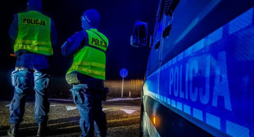 Brutalny atak na taksówkarza z Torunia. 70-latek otrzymał trzy ciosy nożem