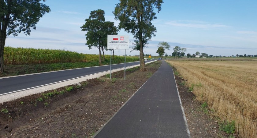 Droga pod Toruniem została rozbudowana za ponad 4 mln zł
