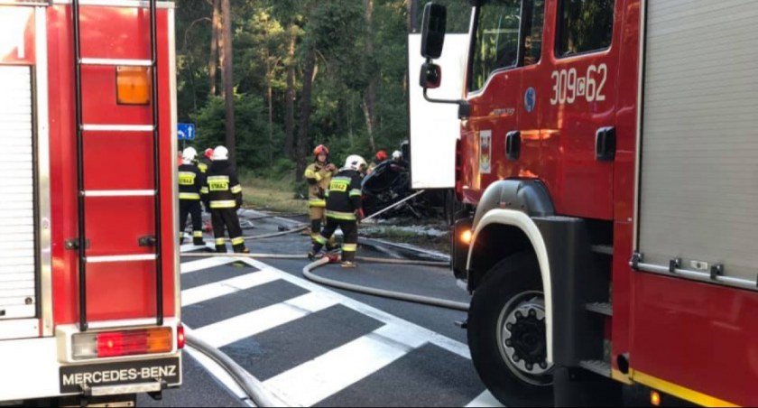Karambol pod Toruniem. Wpadły na siebie cztery auta