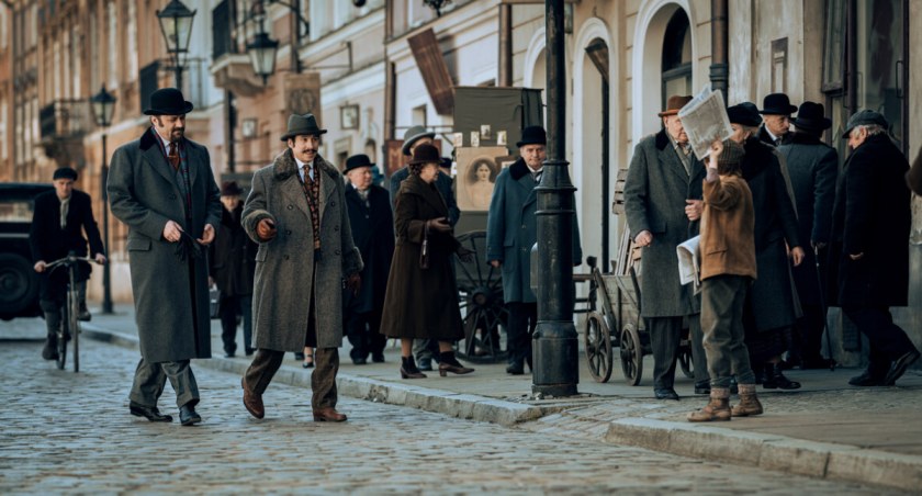 Kultowy film w nowej wersji zadebiutuje w Toruniu. To ma być wielki hit Netfliksa!