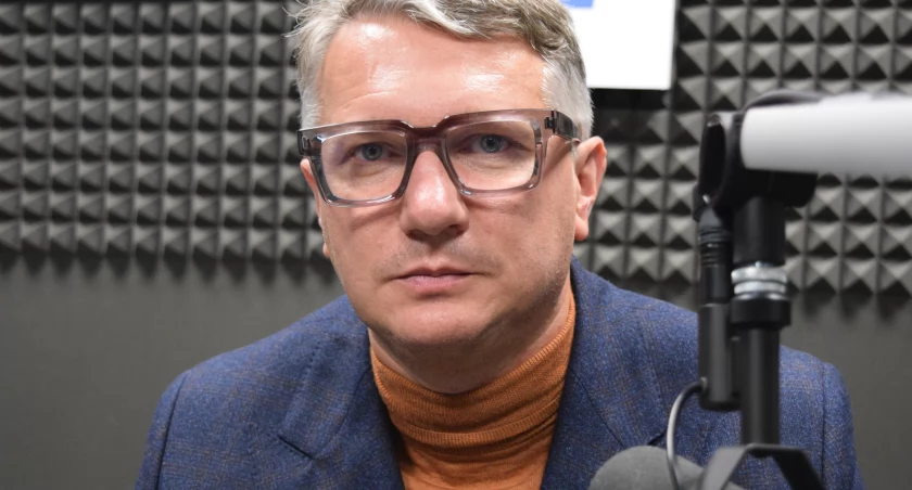Z kim Konfederacja wejdzie w koalicję? Przemysław Wipler złożył przysięgę w Toruniu