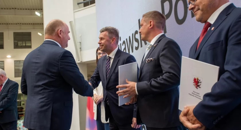 Magazyn Powiatu Toruńskiego - Wicestarosta w Europejskim Korpusie Radnych