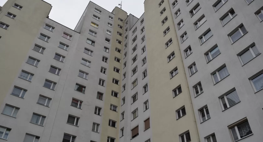 To najwyższy budynek mieszkalny w Toruniu. Widok z góry robi wrażenie 