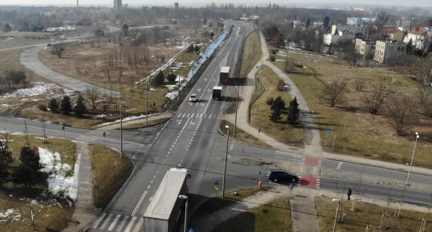 Najlepsze działki w Toruniu zostaną sprzedane. Do miejskiej kasy wpłyną miliony