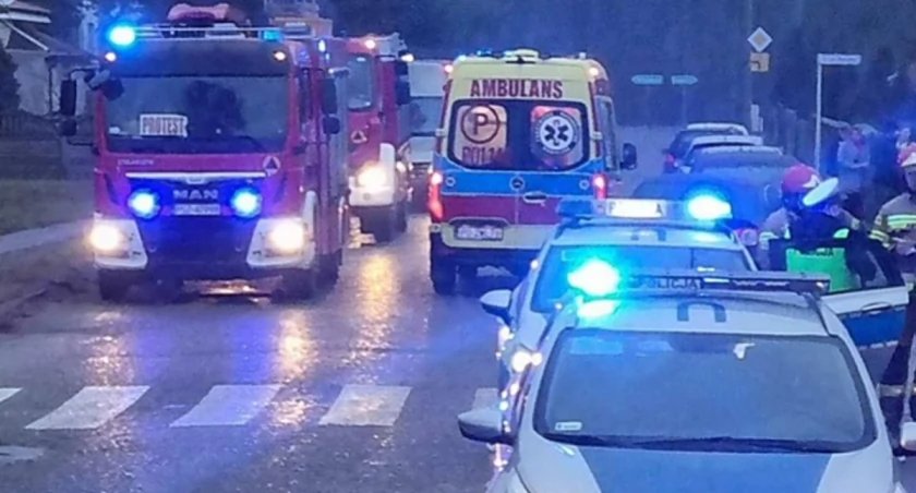 Potrącenie na pasach w Toruniu. Młody kierowca wjechał w 69-latka