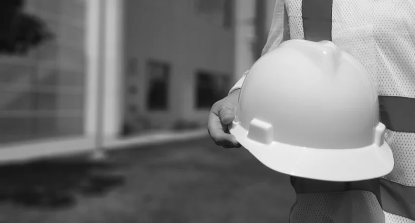 Śmiertelny wypadek przy pracy w Toruniu. Nie żyje pracownik zakładu