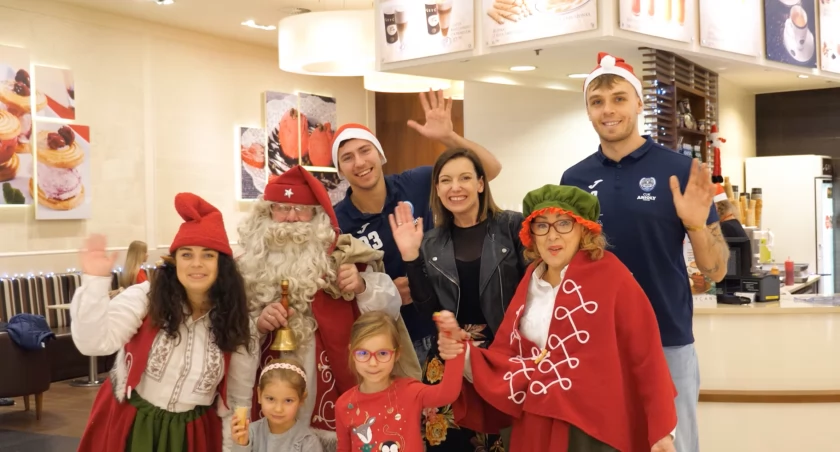 Cuda w Toruń Plaza. W centrum handlowym pojawiły się Anioły