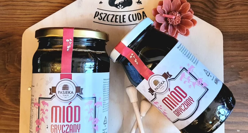 W Toruniu można kupić najlepsze miody do świątecznych wypieków