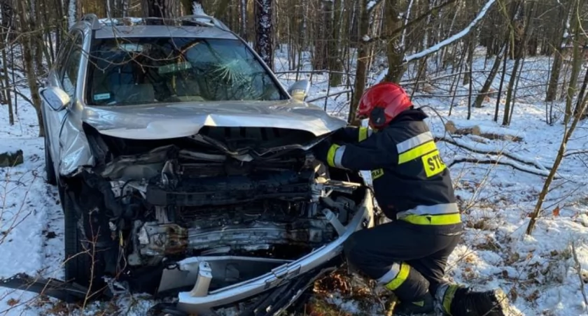 To był najgroźniejszy wypadek minionych świąt. Pod Toruniem ranne zostały cztery osoby