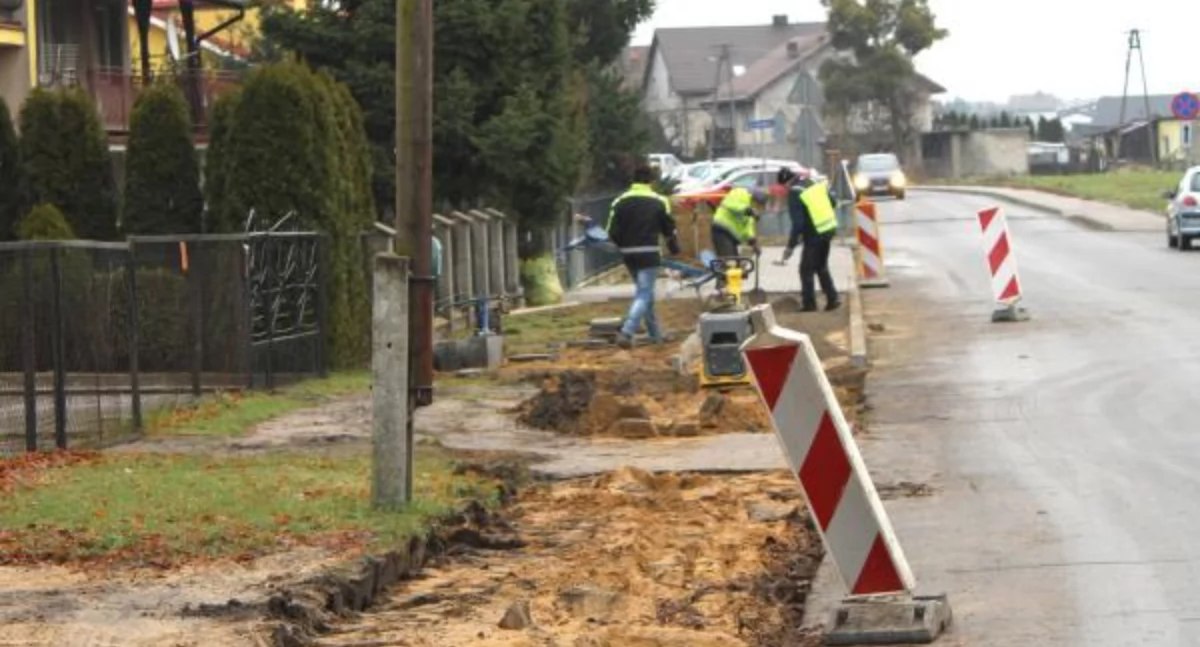 Nowy chodnik połączy dwie miejscowości pod Toruniem. Będzie gotowy w pół roku