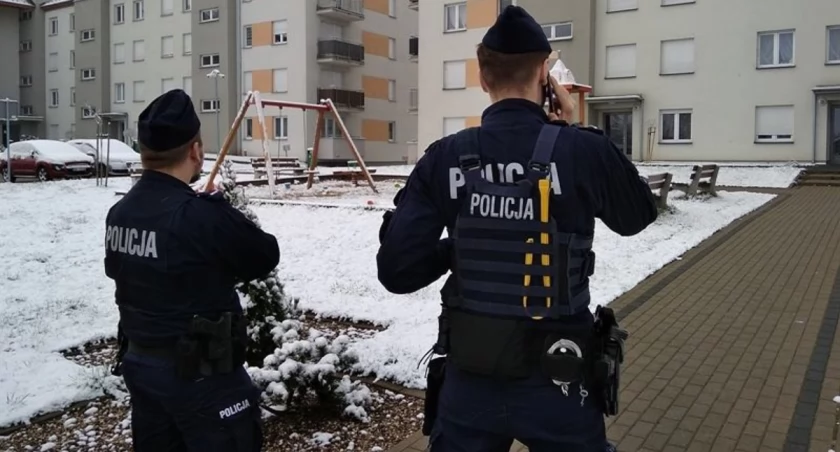 Policja reaguje na sygnały od mieszkańców. Częstsze patrole na dużym osiedlu w Toruniu