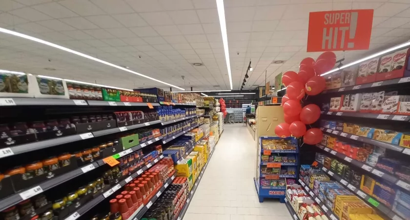 W Toruniu został otwarty nowy supermarket. Trwają dni z wielkimi promocjami