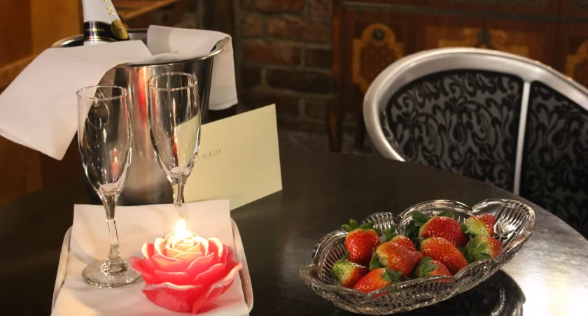 Hotel w centrum Torunia przygotował romantyczny wieczór dla zakochanych