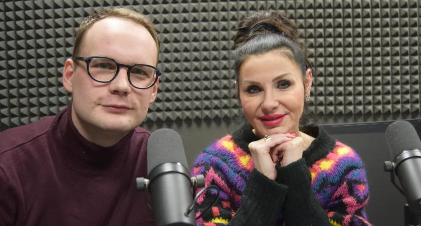 Toruński wokalista i autor tekstów zapowiada solowy album. „Mój notes się zapełnia”