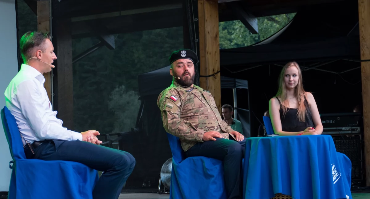 Znany kabaret wystąpi dla mieszkańców Torunia. Wstęp od 16 roku życia