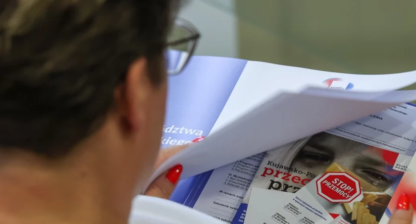 Osoby dotknięte przemocą domową mogą otrzymać wsparcie w Toruniu