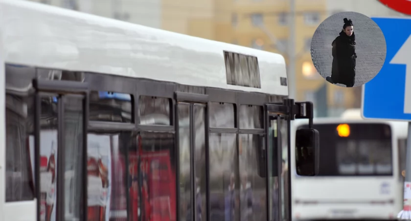 Pobiła kobietę na przystanku autobusowym w Toruniu. Rozpoznajesz ją?