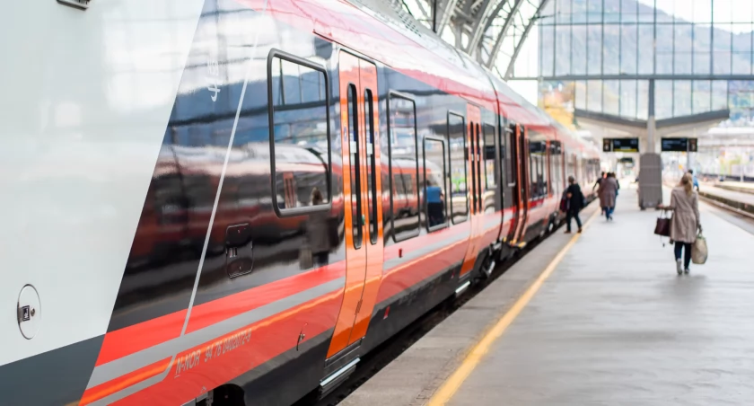 Jaka jest różnica między 1 a 2 klasą w Pendolino?