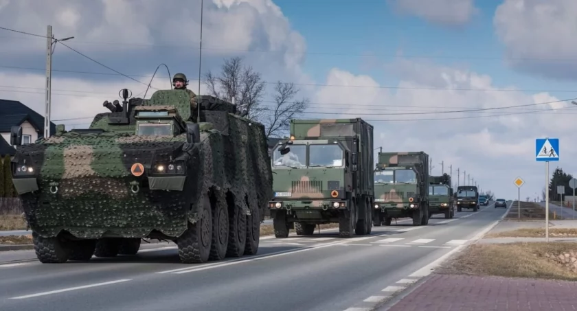 Uwaga! Kolumny wojskowe wyjechały na drogi w pobliżu Torunia