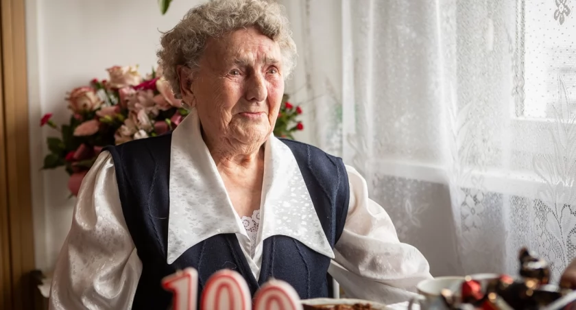 Pani Bernadetta Ruszkiewicz mieszka w Toruniu już 100 lat