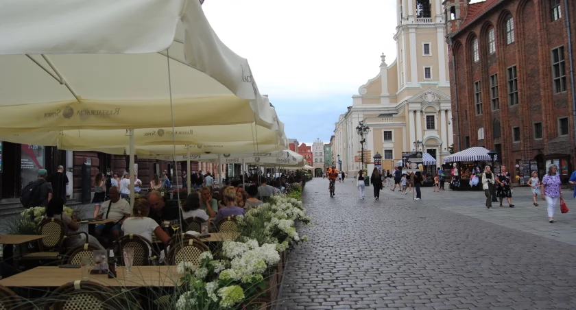 Wiosenna zmiana na Starówce. Powrót po czterech miesiącach przerwy