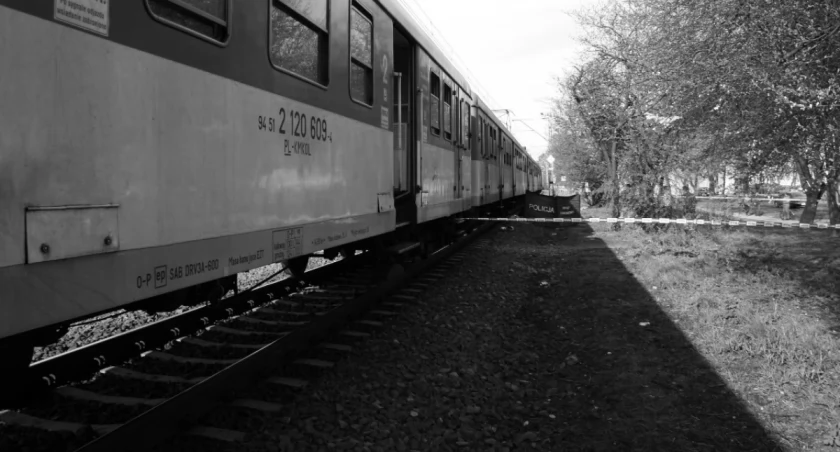 Tragedia na torach pod Toruniem. Kobieta zginęła na miejscu