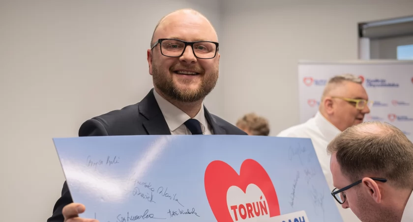 Znamy oficjalne wyniki w Toruniu. Paweł Gulewski wygrywa ze znaczną przewagą