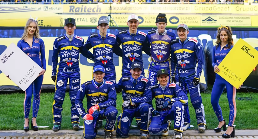 Apator Toruń rozgromił Unię Leszno na Motoarenie