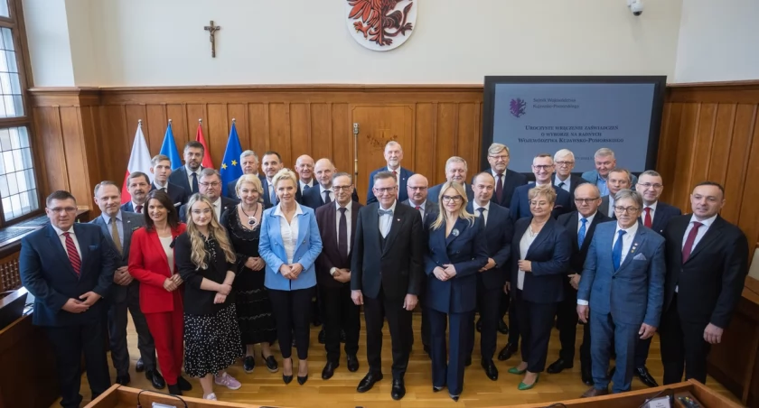 Radni województwa odebrali zaświadczenia o wyborze