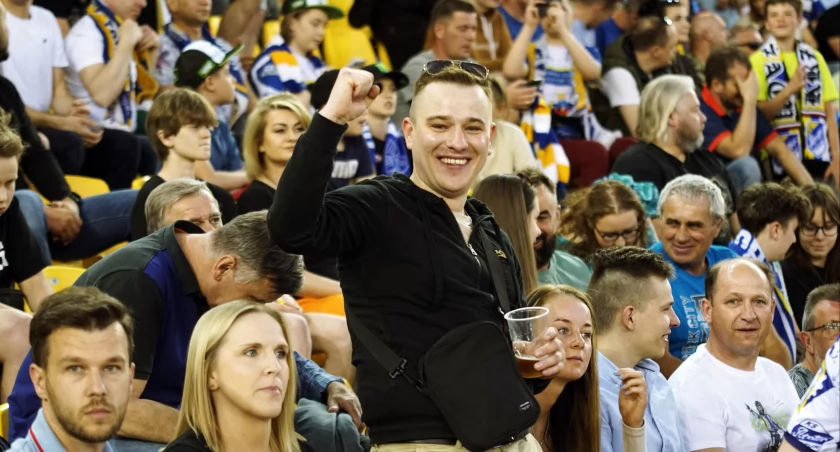 Stadion w Toruniu ma 15 lat. W piątek Motoarena żyła jak za najlepszych czasów 