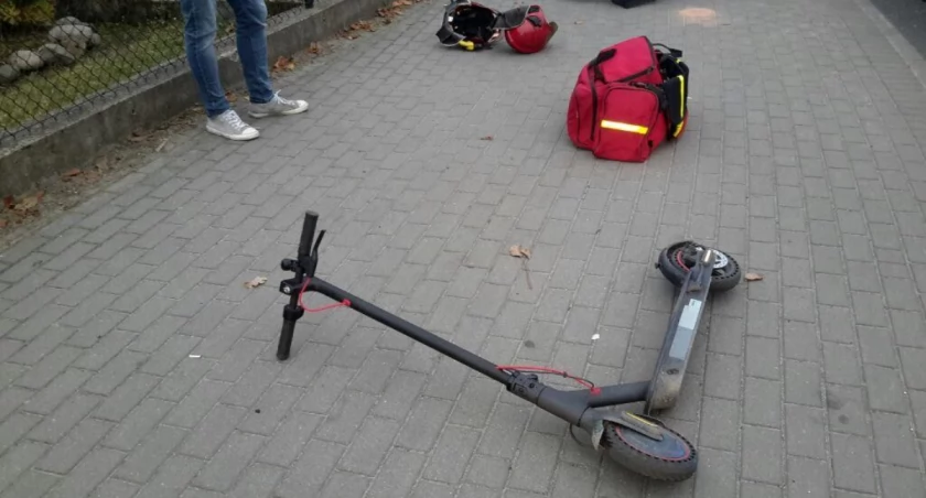 Poważny wypadek w Toruniu. 38-latek na hulajnodze został potrącony