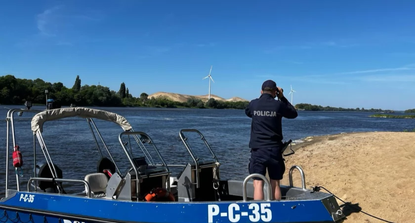 Wielka akcja służb ratunkowych w Toruniu. Sprawdzano każdy trop [FOTO]