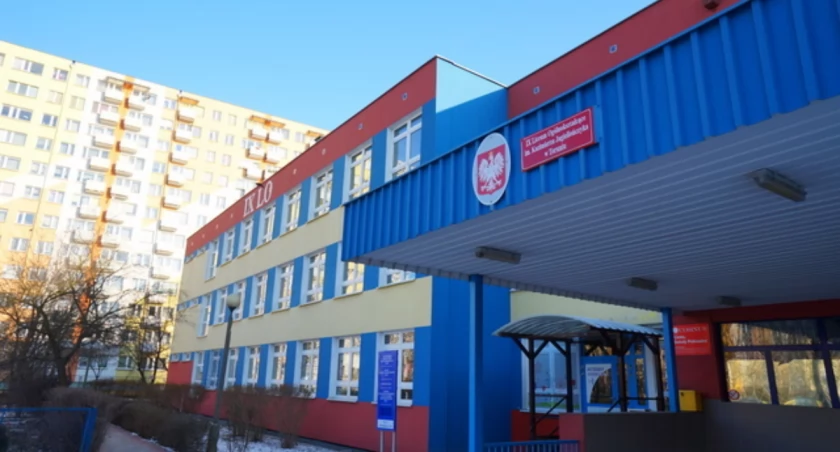 W Toruniu trwają konkursy na dyrektorów placówek oświatowych