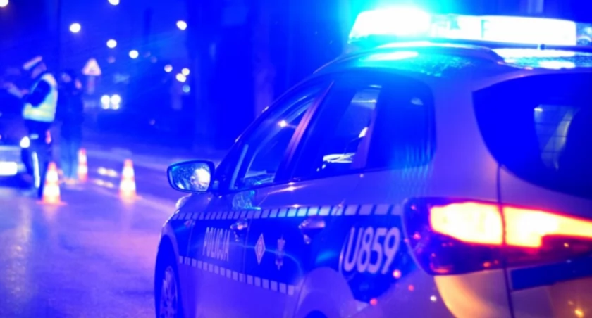 Szaleńczy pościg za 16-latkiem. Policjanci zajechali mu drogę w Toruniu