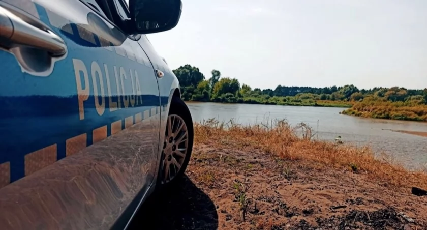 Makabryczne odkrycie. Pod Toruniem wyłowiono zwłoki kobiety