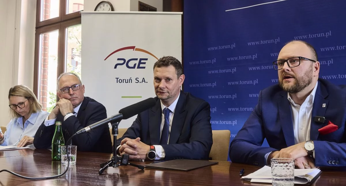 Koniec kopciuchów. 49 budynków w Toruniu zostanie podłączonych do sieci ciepłowniczej