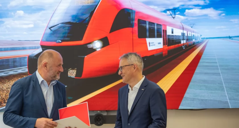 Pięć nowoczesnych pociągów elektrycznych wyjedzie na nasze tory