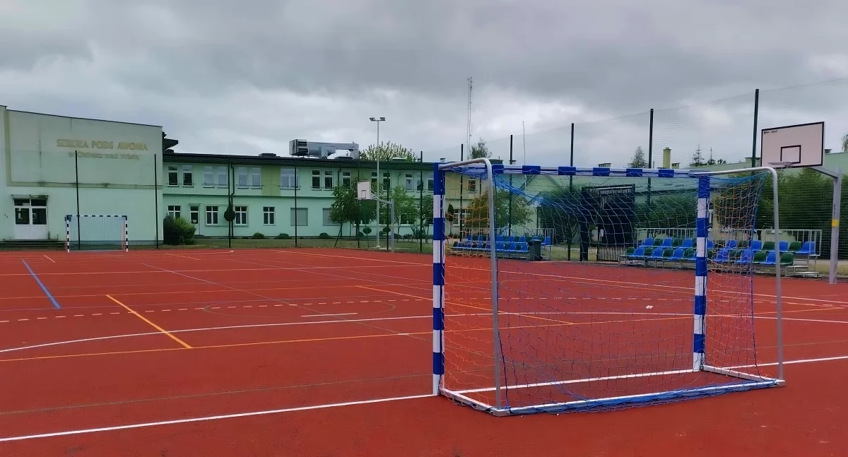 Nowe boisko pod Toruniem gotowe. Kosztowało ponad milion złotych