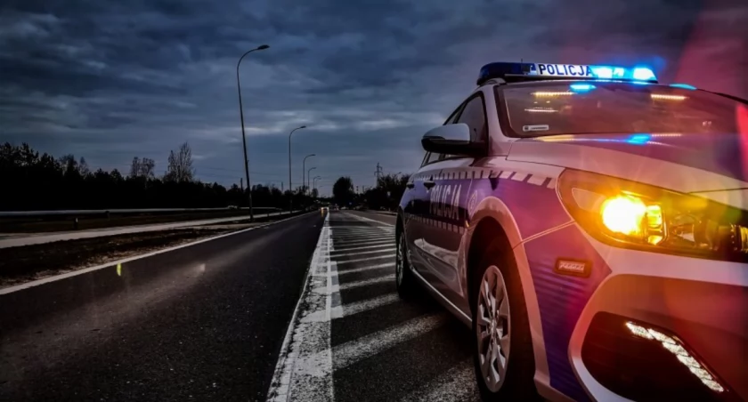 Dramatyczna eskorta do Torunia. Kobieta w ostatniej chwili trafiła do szpitala