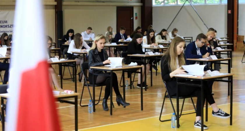 To najlepsze licea w Toruniu. Tu maturę zdali wszyscy