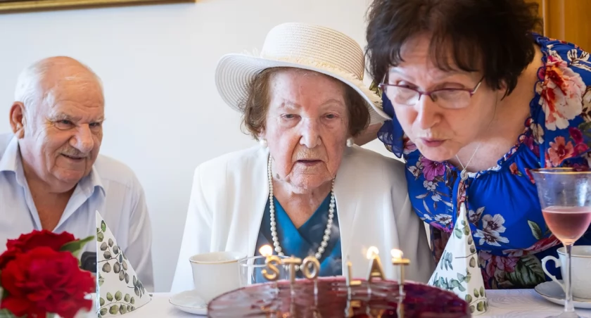 Genowefa Łoboda z podtoruńskiego Łążyna skończyła 100 lat 