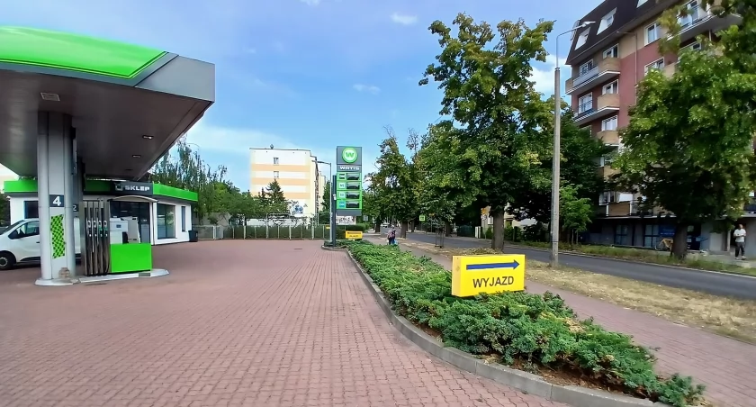 Wraca stacja w centrum osiedla w Toruniu. Tej marki jeszcze u nas nie było