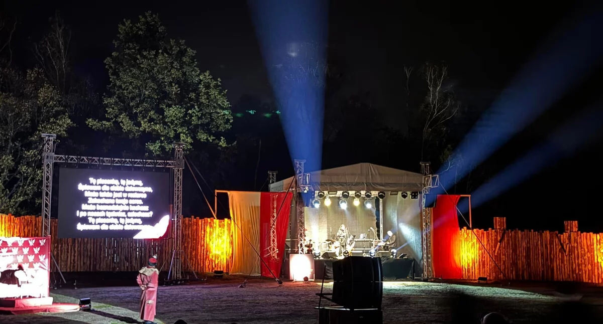 Koncert Queen dla Oliwiera w parku pod Toruniem. Iga Świątek zachęca do pomocy