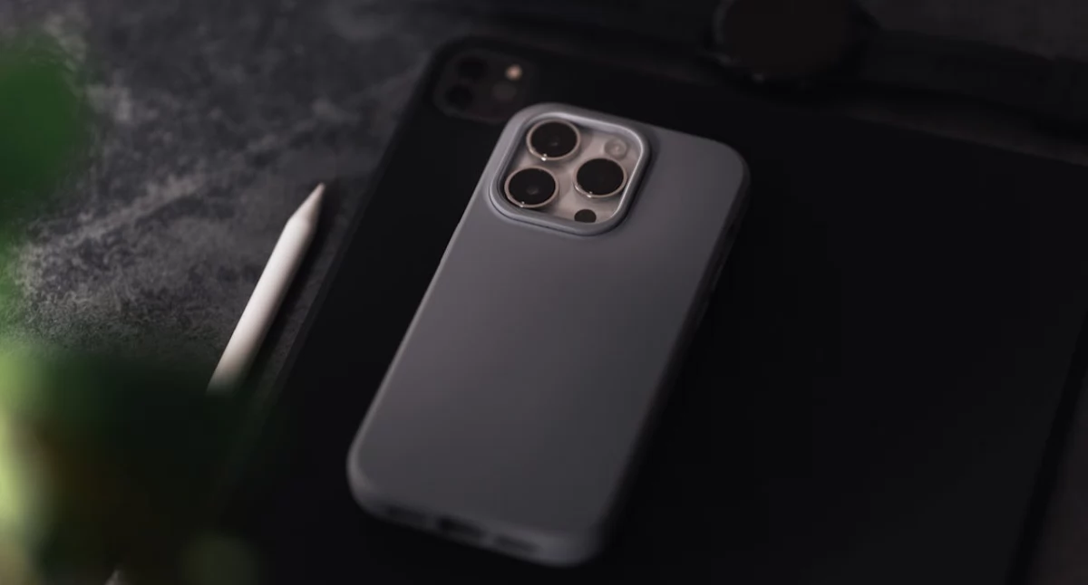 iPhone dawniej i dziś – jak zmienił się flagowiec Apple?