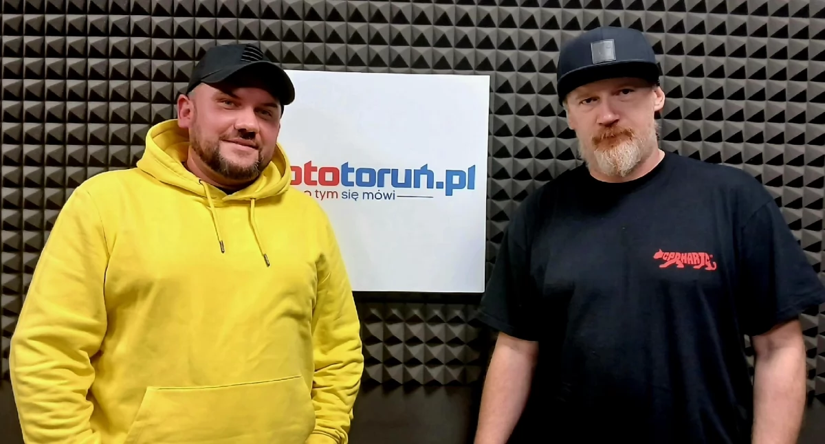 To legenda toruńskich klubów i  Mistrz Świata DJ-ów. Na scenie jest już od 25 lat