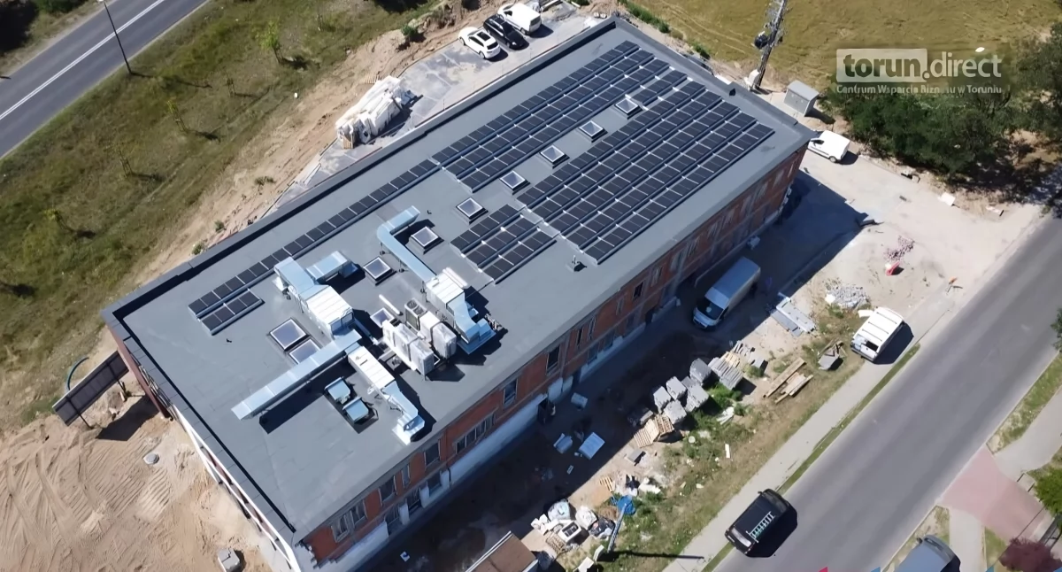 Nowoczesny biurowiec w Toruniu został oficjalnie otwarty. Będzie siedzibą dwóch dużych firm