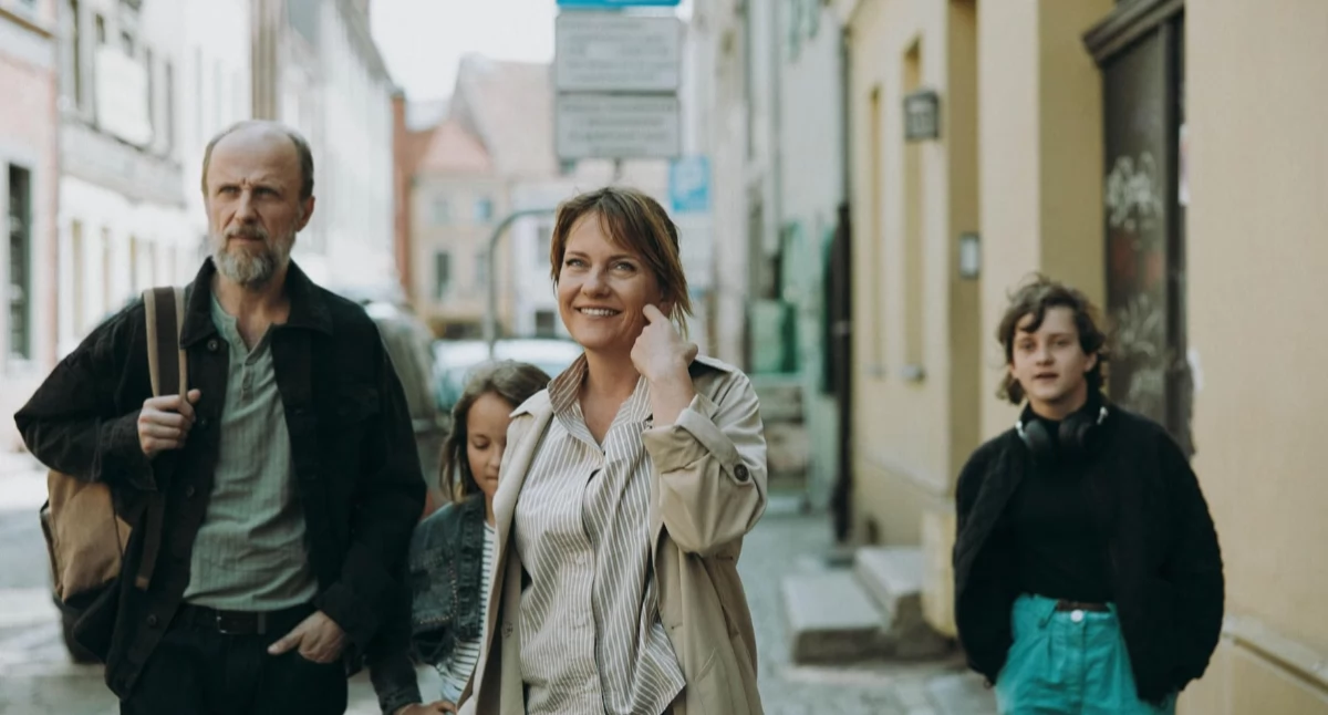 Film w gwiazdorskiej obsadzie z Toruniem w tle wchodzi do kin. To ma być wielki hit 