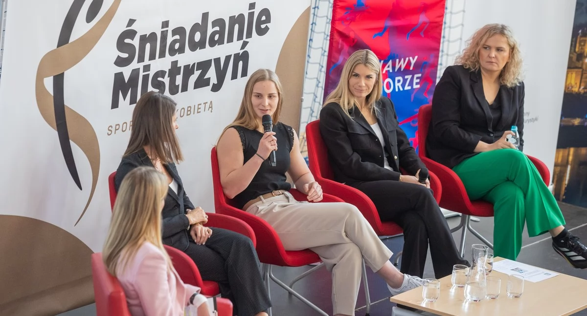 Mistrzynie sportu spotkały się z uczniami w szkole w Toruniu