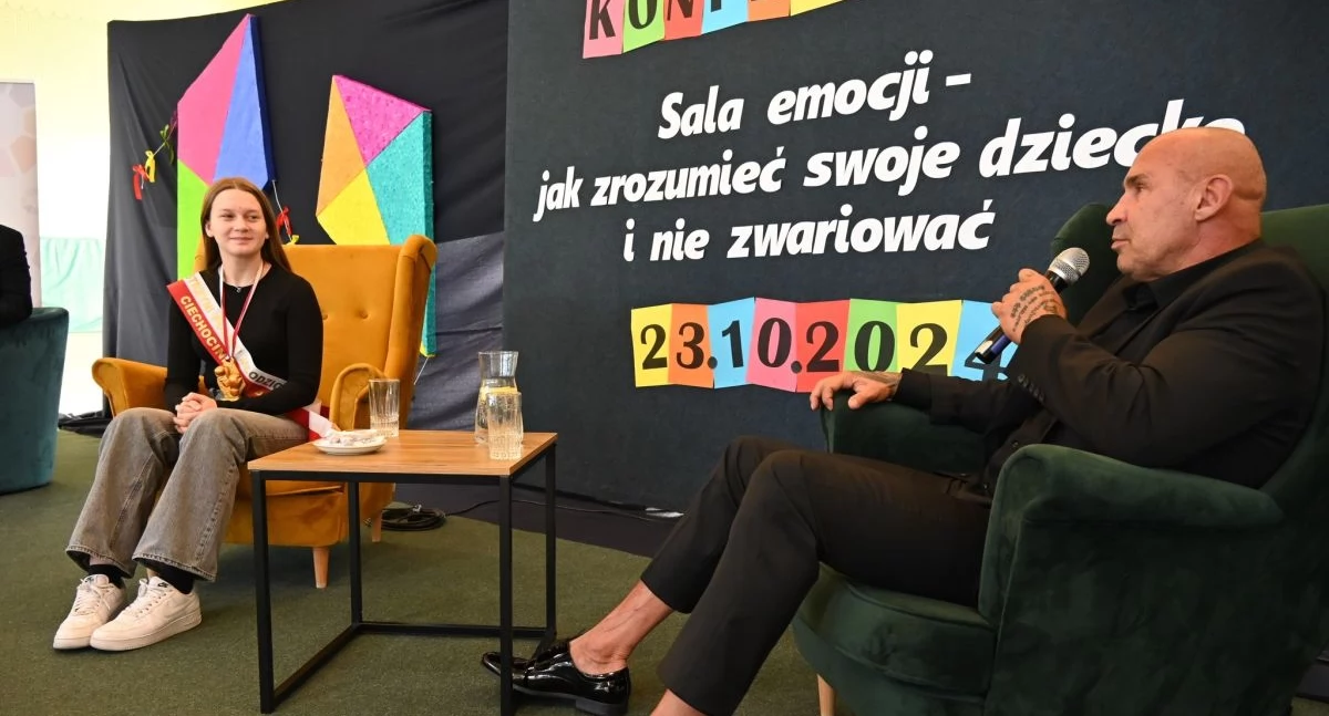 Magazyn Gminy Lubicz. Były Mistrz Świata w kickboxingu gościem konferencji pod Toruniem